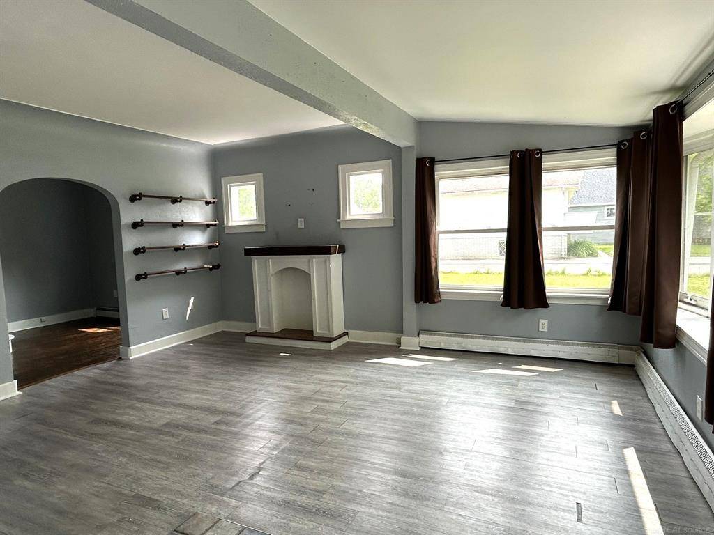 New Baltimore, MI 48047,38281 Murdick Drive