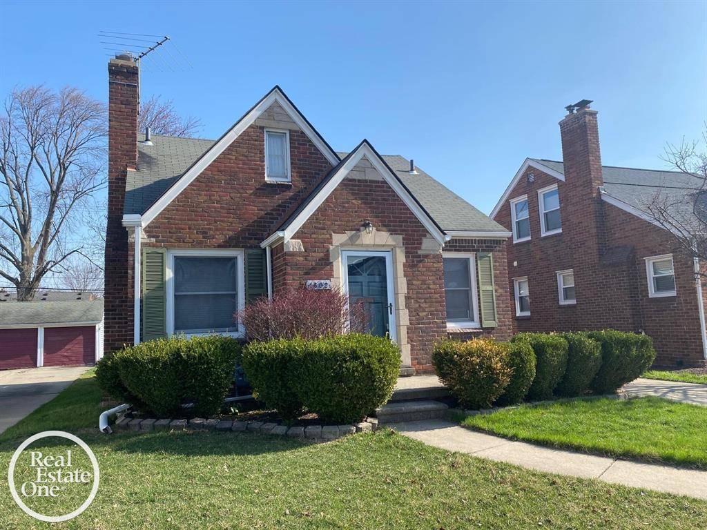 Grosse Pointe Woods, MI 48236,1602 Anita Avenue