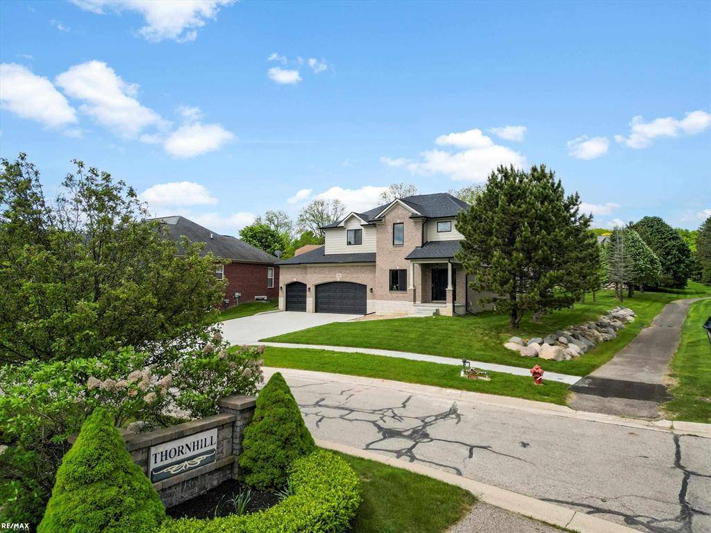 Auburn Hills, MI 48326,4497 Thornhill Drive