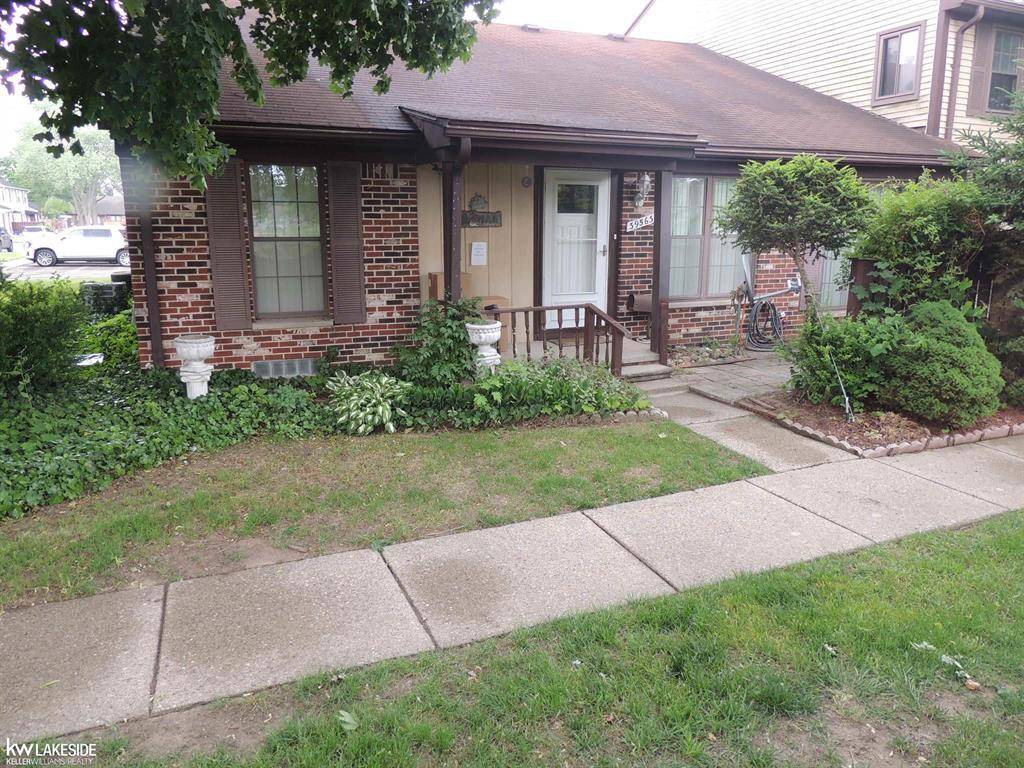 Clinton Twp, MI 48038,39563 Heatherheath Drive