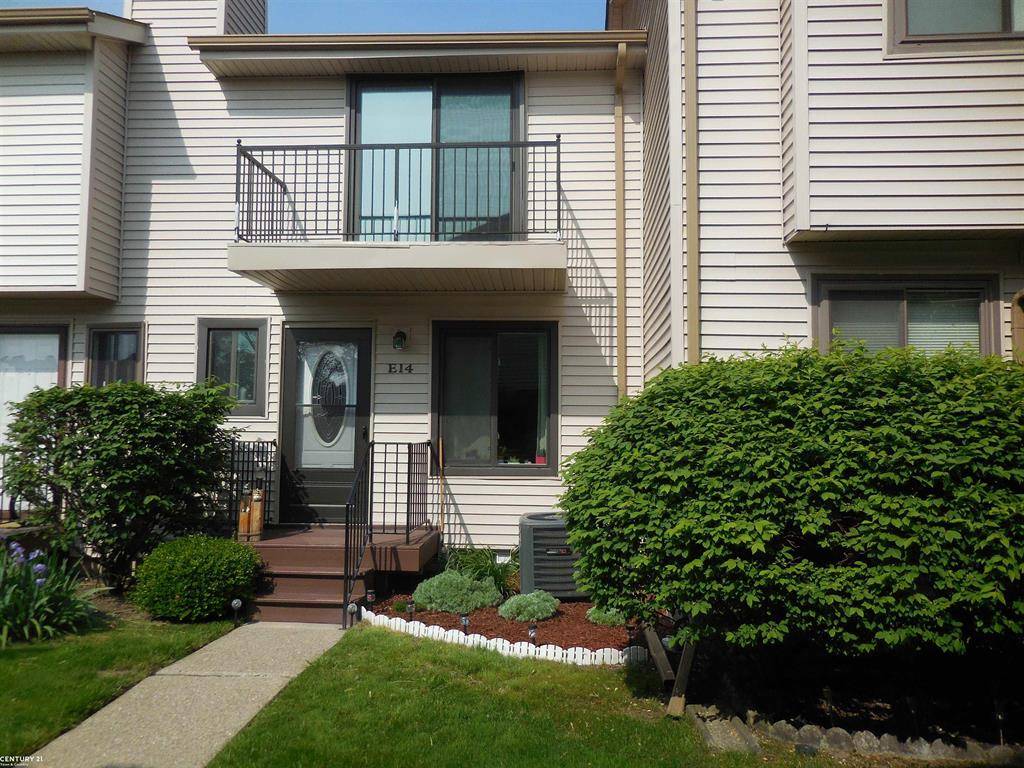 New Baltimore, MI 48047,50676 Jefferson Avenue E-14
