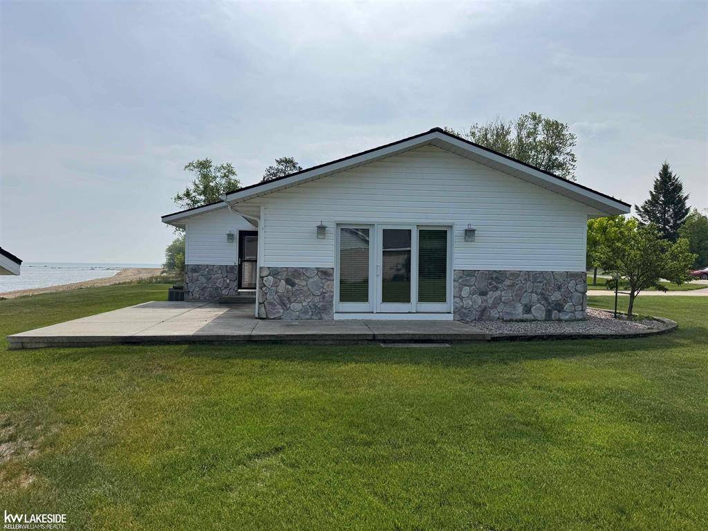 Port Hope Vlg, MI 48468,7590 Lighthouse Road