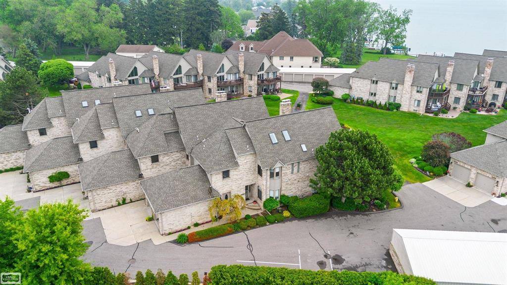 New Baltimore, MI 48047,50731 Harbour View Drive