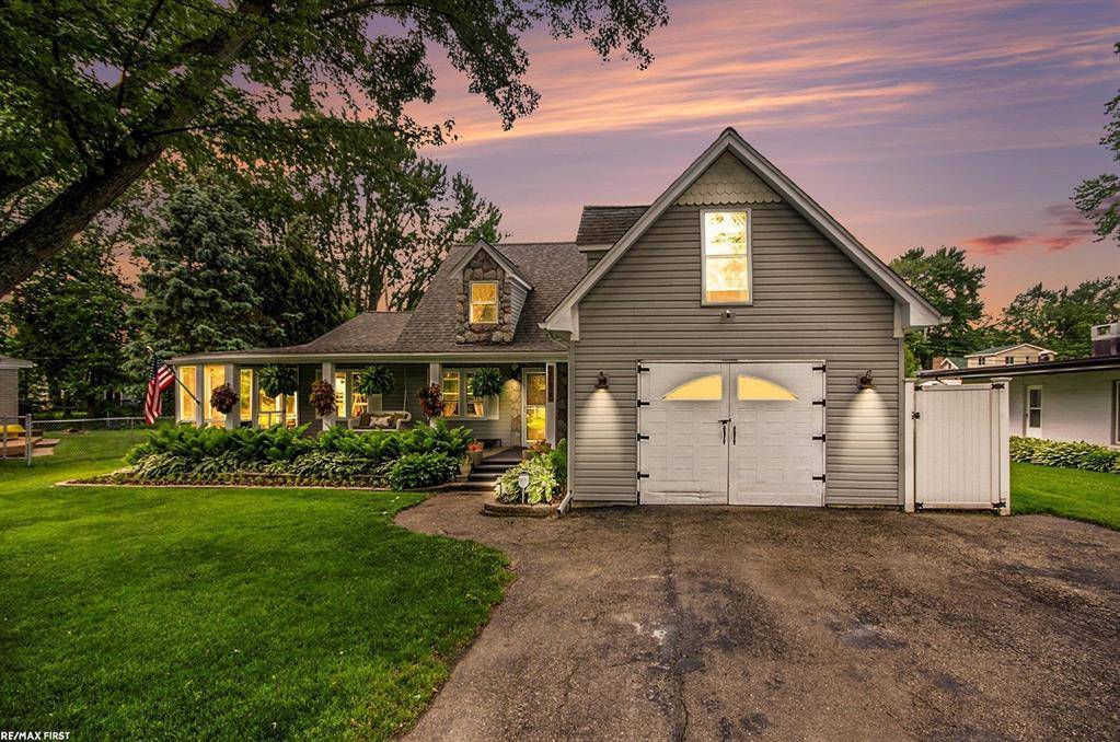 Harrison Twp, MI 48045,27620 Riviera Street