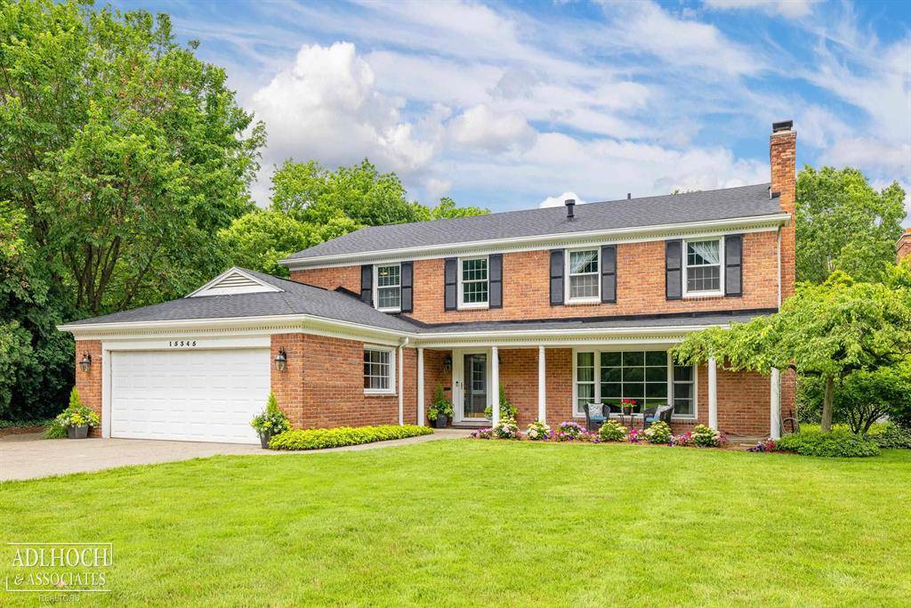 Grosse Pointe Park, MI 48230,15345 Windmill Pointe Drive