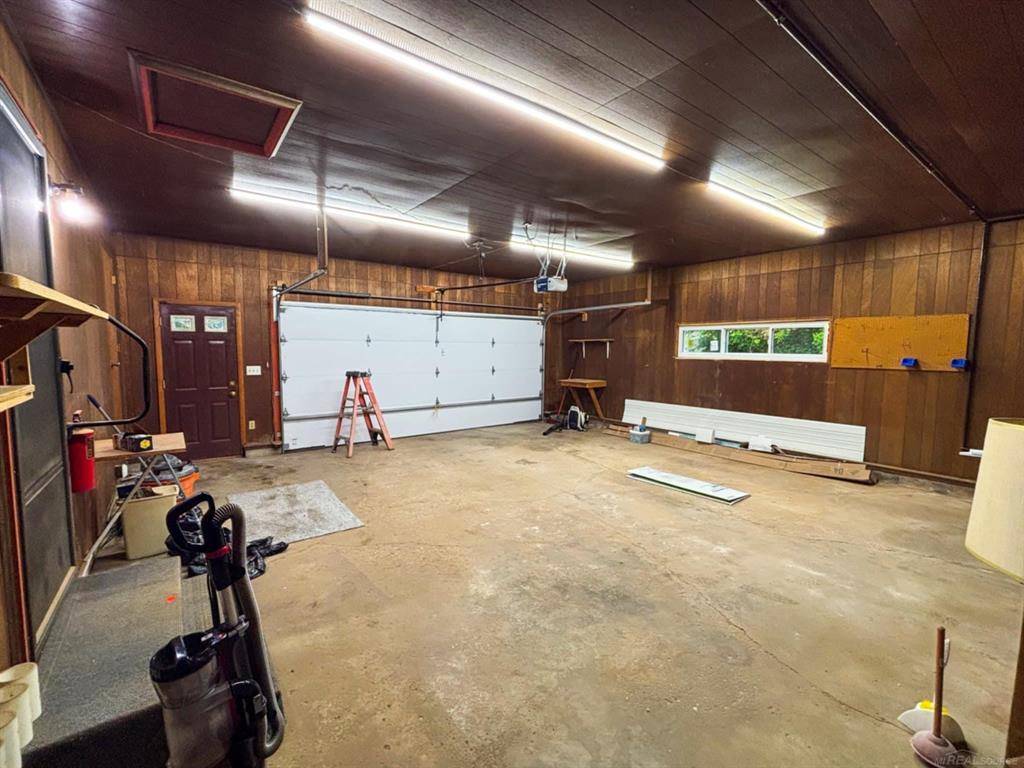 Jackson, MI 49269,10301 County Farm Road