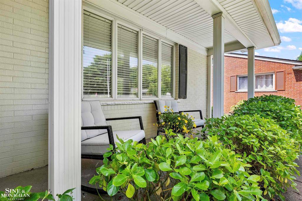 Grosse Pointe Woods, MI 48236,763 Anita Avenue