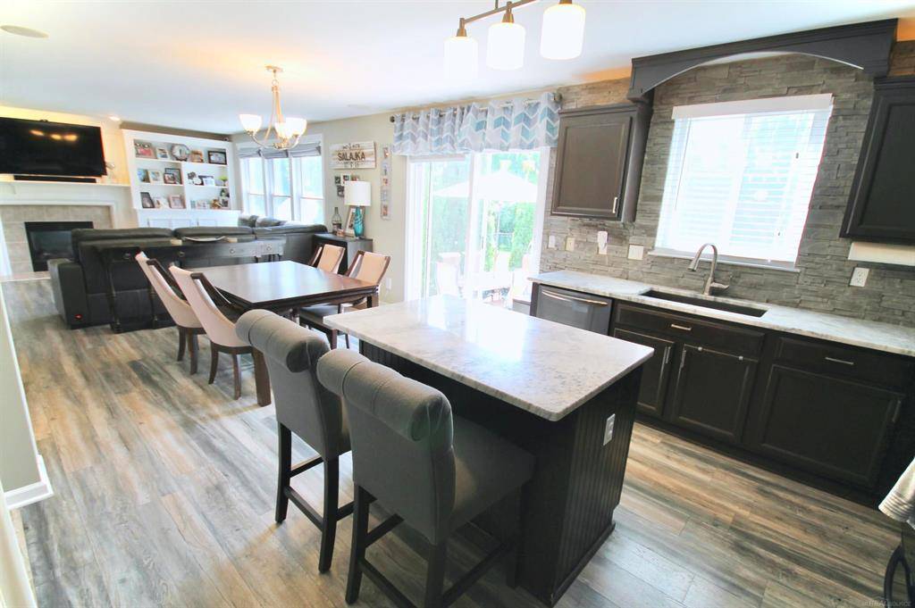 Macomb Twp, MI 48042,56757 Cardinal Drive