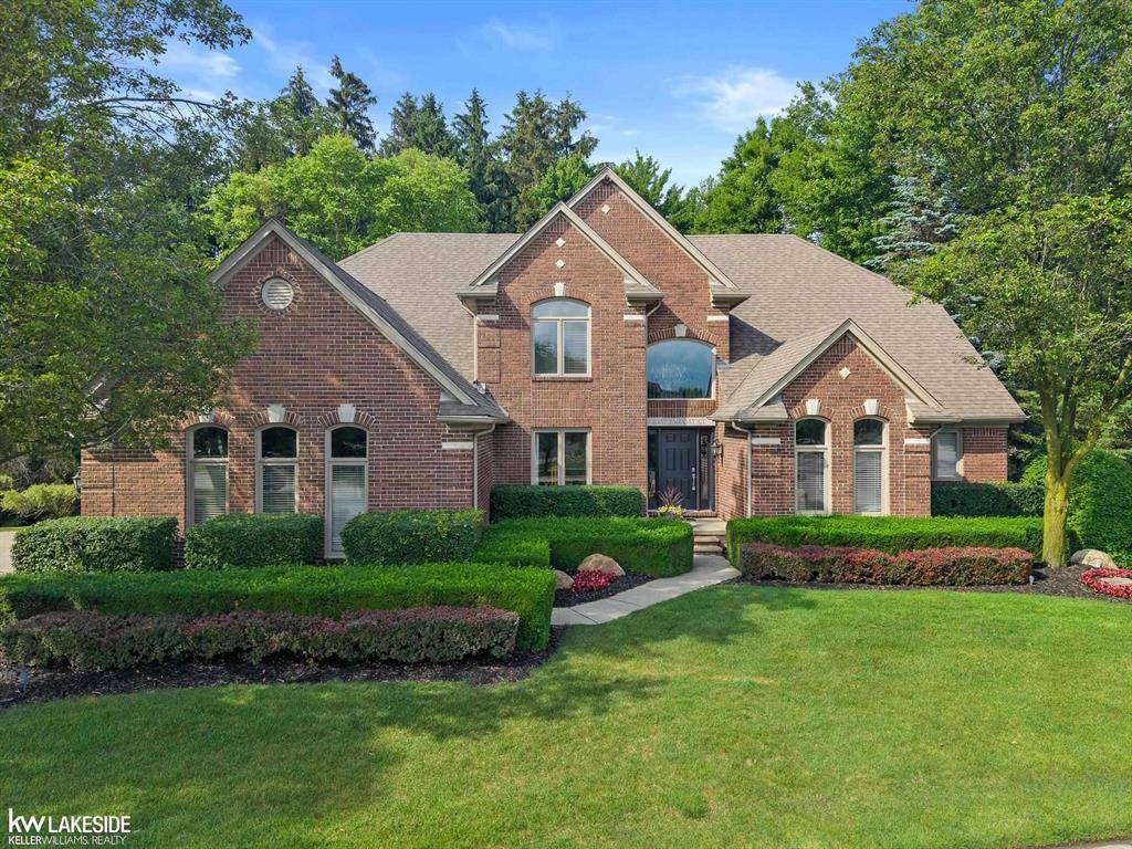 Macomb Twp, MI 48315,11357 Embassy Court