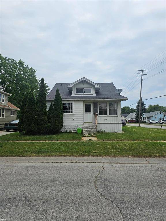 Port Huron, MI 48060,1303 White Street