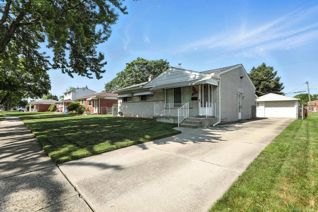 Warren, MI 48088,30955 Iroquois Drive