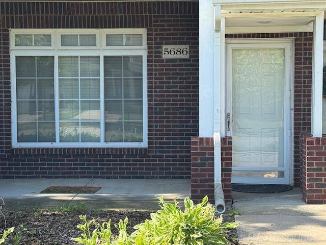 Sterling Heights, MI 48314,5686 Acorn Lane