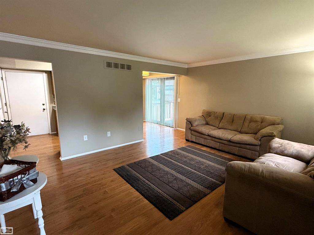 Chesterfield Twp, MI 48047,31748 Breezeway Street