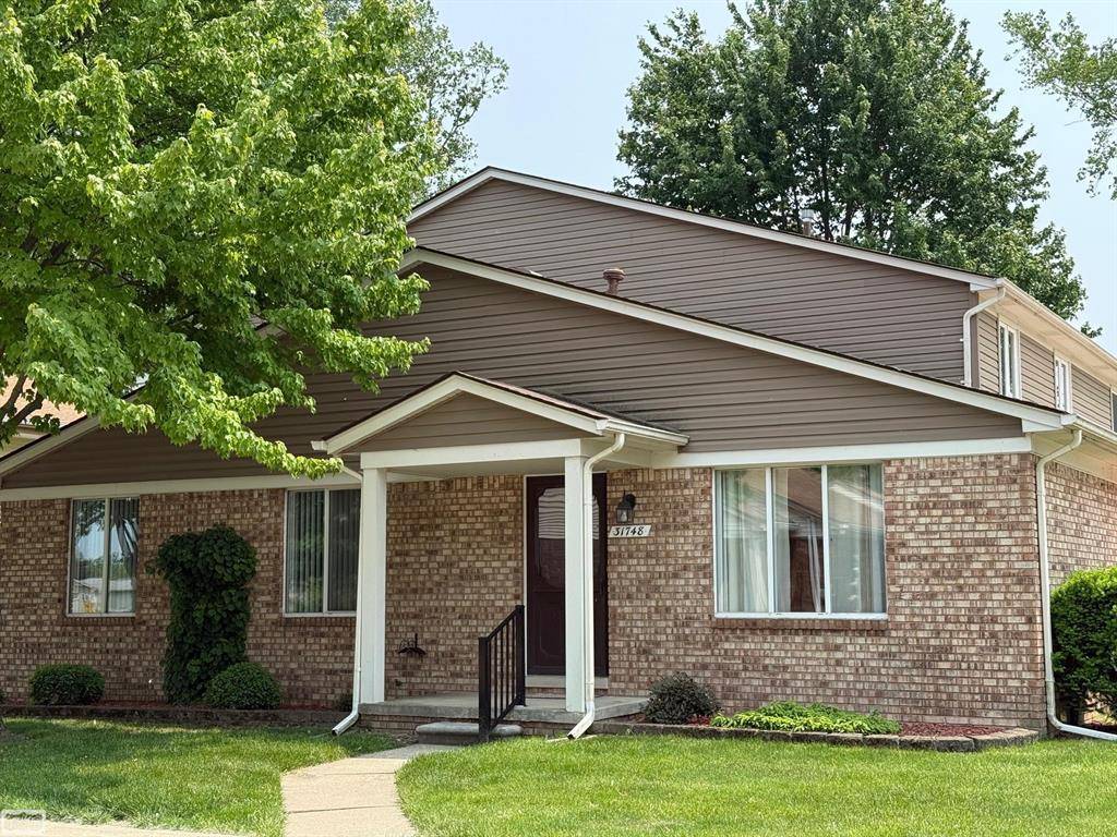 Chesterfield Twp, MI 48047,31748 Breezeway Street