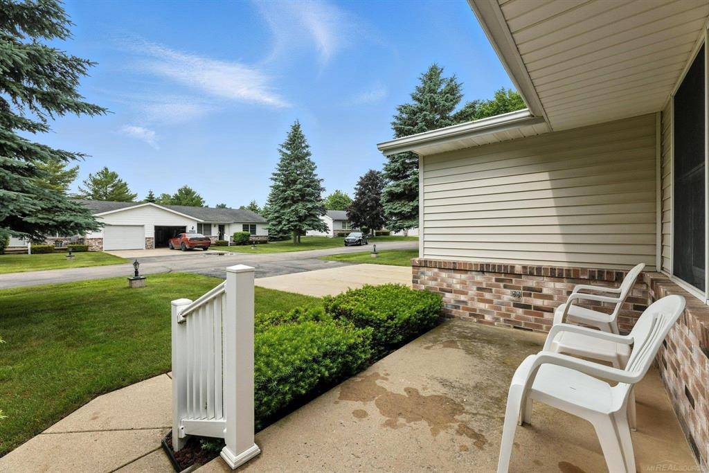 Lexington Vlg, MI 48450,5798 Main Street Unit 1
