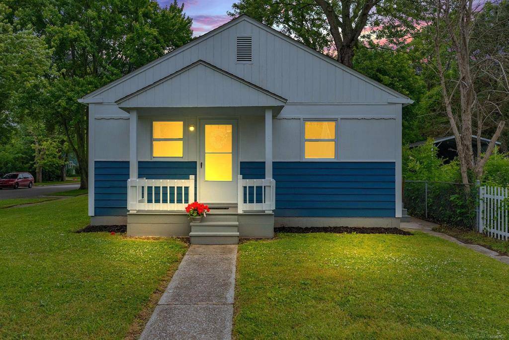 Port Huron, MI 48060,1404 Pine Street