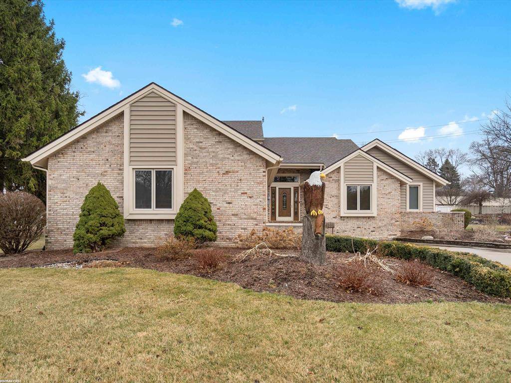 Rochester Hills, MI 48309,1008 Hidden Lane