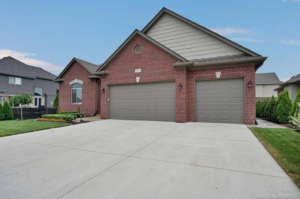 Macomb Twp, MI 48042,56645 Rose Garden Lane