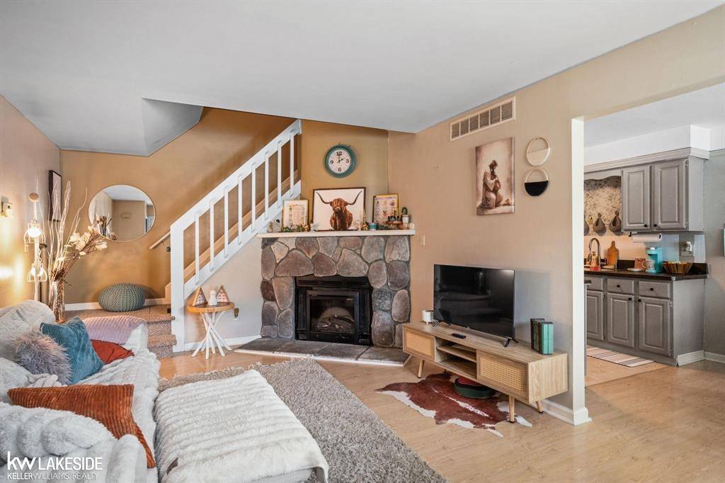 New Baltimore, MI 48047,34697 E Wilma Court