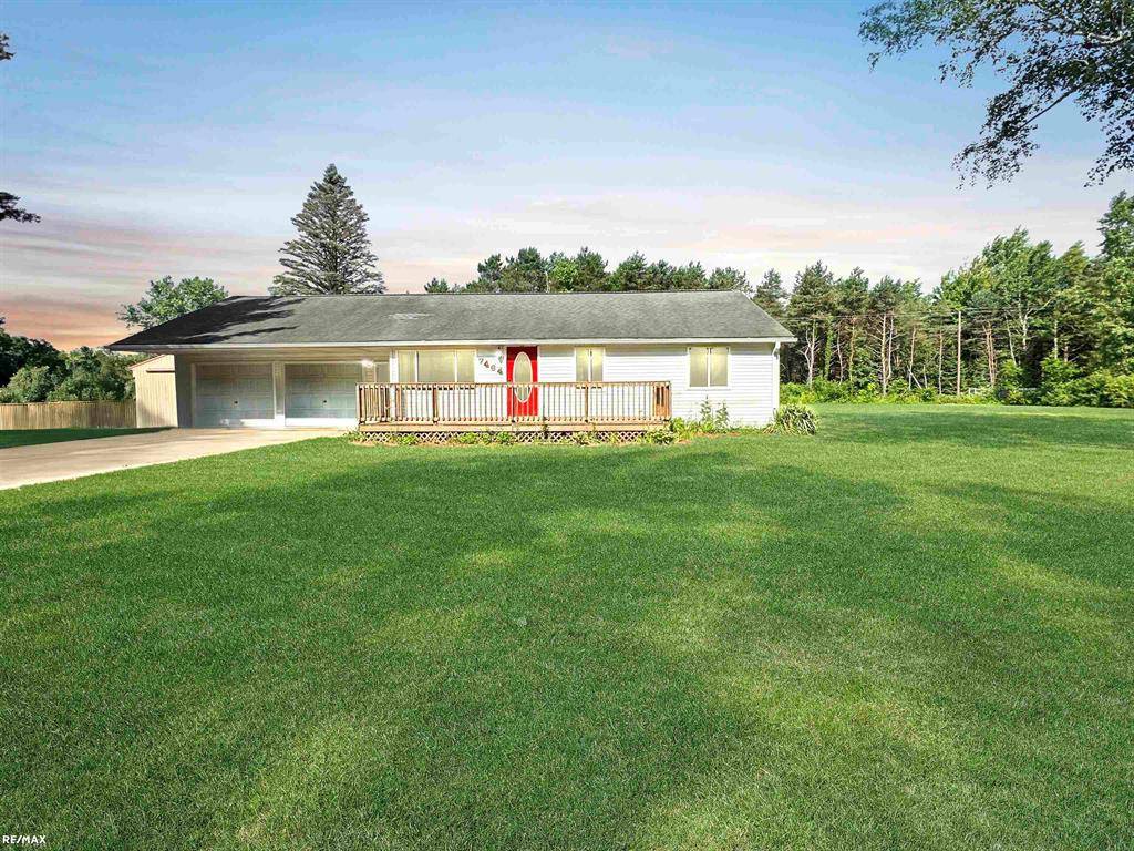 Vassar, MI 48746,7464 Irish Road