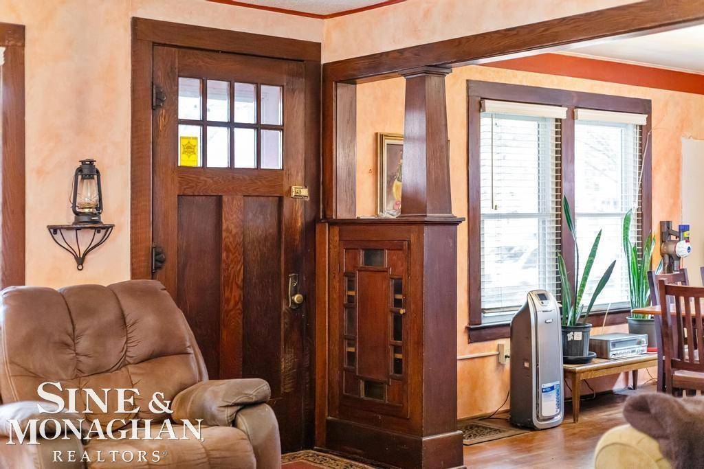 Grosse Pointe Park, MI 48230,1316 Maryland Street