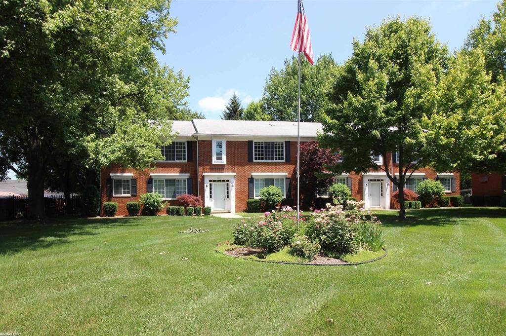 Harper Woods, MI 48225,20931 Wildwood #224 Street 224