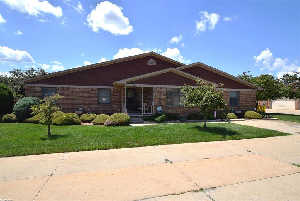 New Baltimore, MI 48047,52102 Thomas Lane 21
