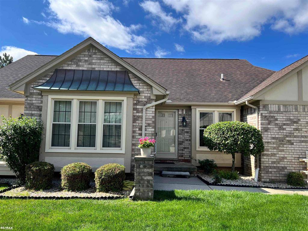 Clinton Twp, MI 48038,42666 Schienle Lane #52, Bldg 13