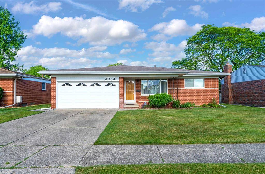 Warren, MI 48088,30831 Saint Onge Circle