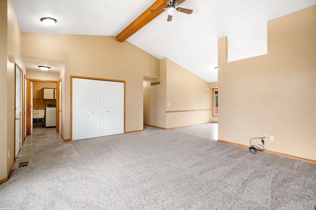 Macomb Twp, MI 48044,47216 Pamela Drive