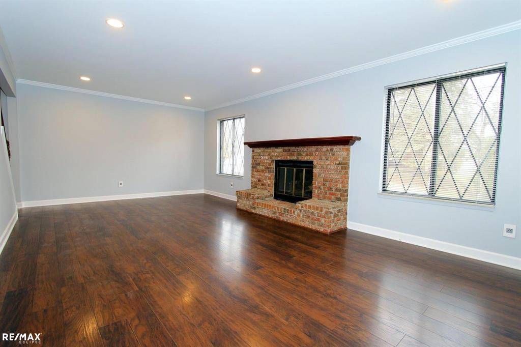 Rochester Hills, MI 48309,1970 Pondview Court