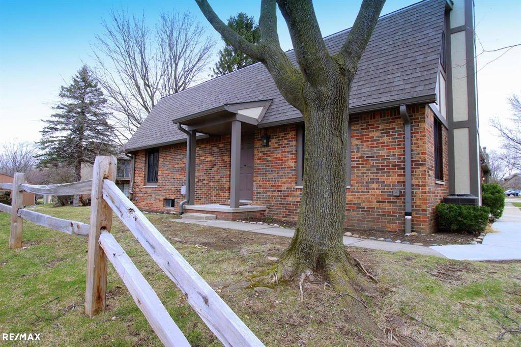 Rochester Hills, MI 48309,1970 Pondview Court
