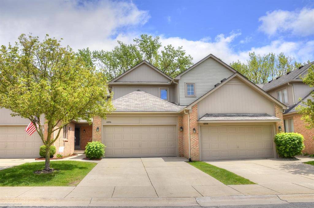 Shelby Twp, MI 48316,4896 Royal Cove Drive