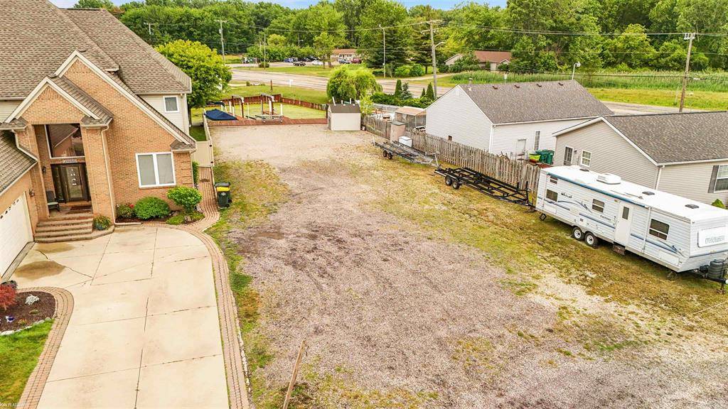 New Baltimore, MI 48047,29050 Farwell Street