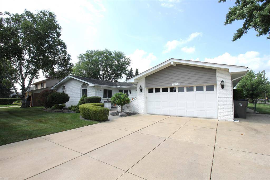 Clinton Twp, MI 48038,16433 Monticello Street