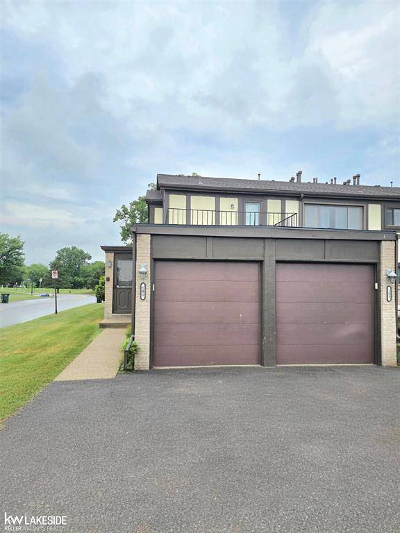 St. Clair Shores, MI 48082,101 Country Club Drive
