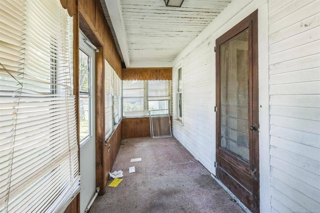 Saginaw, MI 48602,1616 Avon Street
