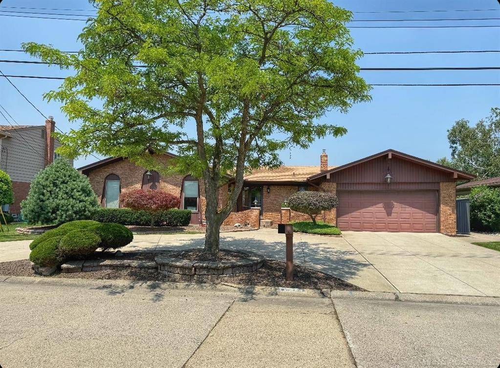 Harrison Twp, MI 48045,29471 N Seaway Court