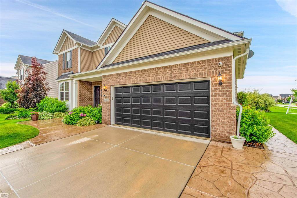 Macomb Twp, MI 48044,16308 Adelaide Drive