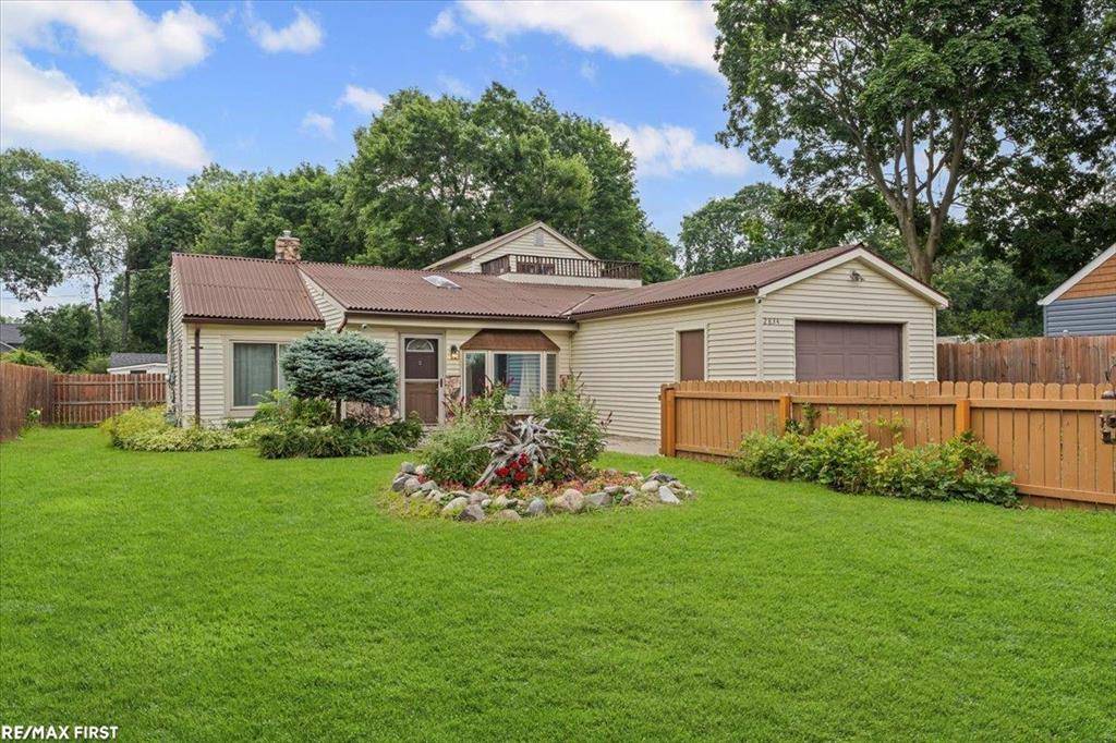 Waterford Twp, MI 48329,2834 Lansdowne Road