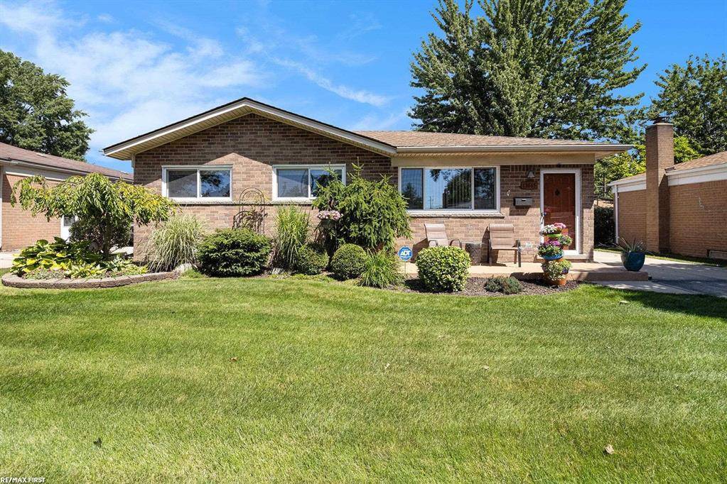 Warren, MI 48088,13645 Geoffry Avenue