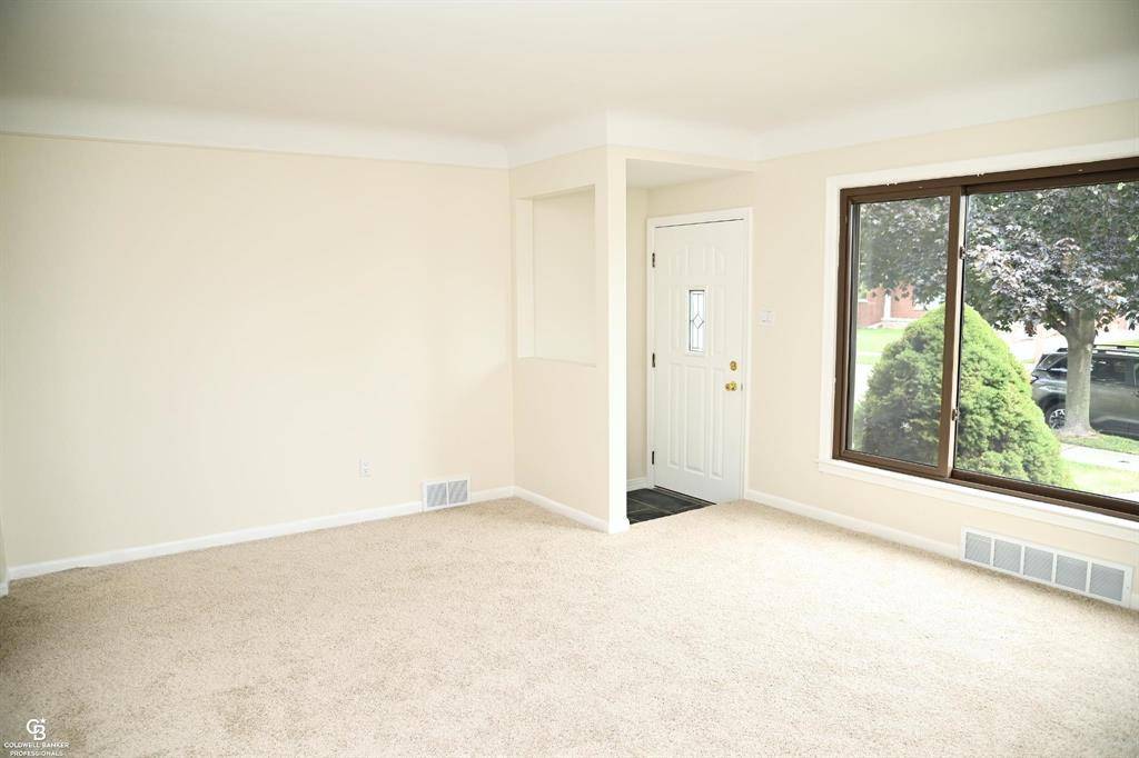 St. Clair Shores, MI 48080,20618 Sunnyside Street