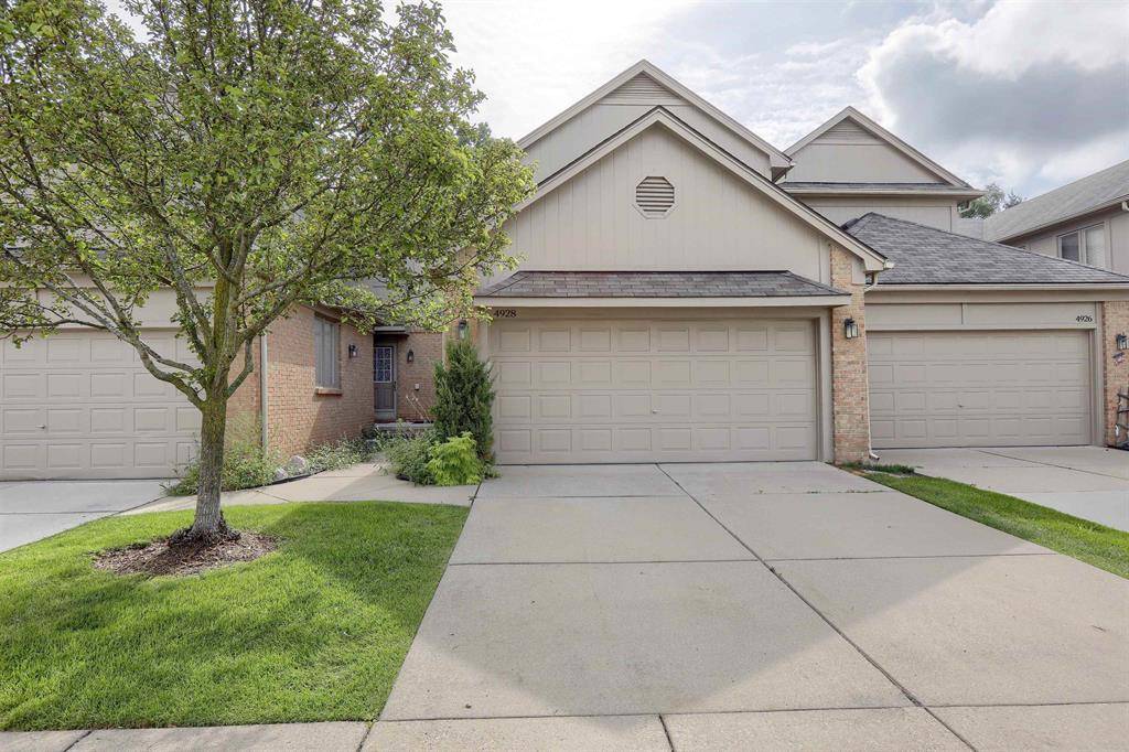 Shelby Twp, MI 48316,4928 Royal Cove Drive