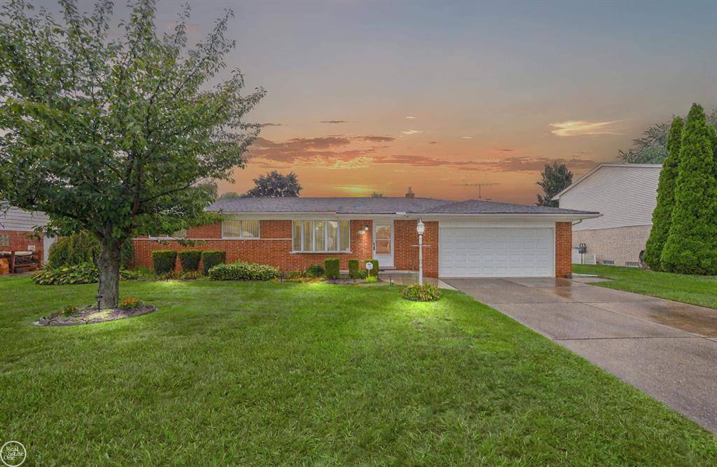 Clinton Twp, MI 48036,23551 Myrtle Street
