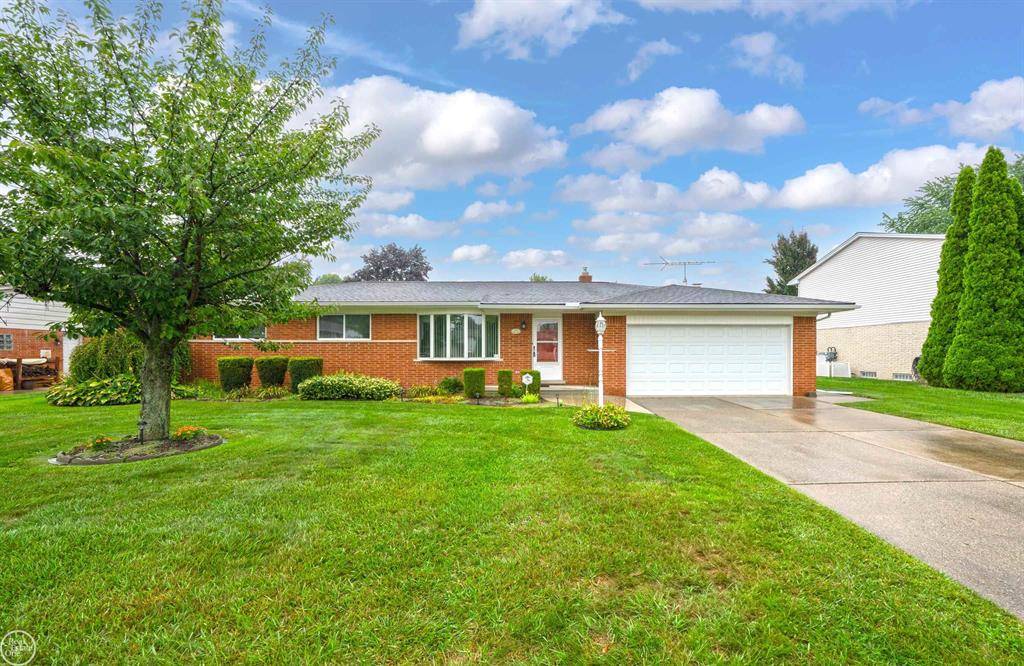 Clinton Twp, MI 48036,23551 Myrtle Street