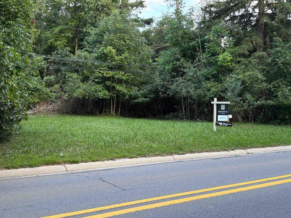 West Bloomfield Twp, MI 48323,4705 Halsted Road
