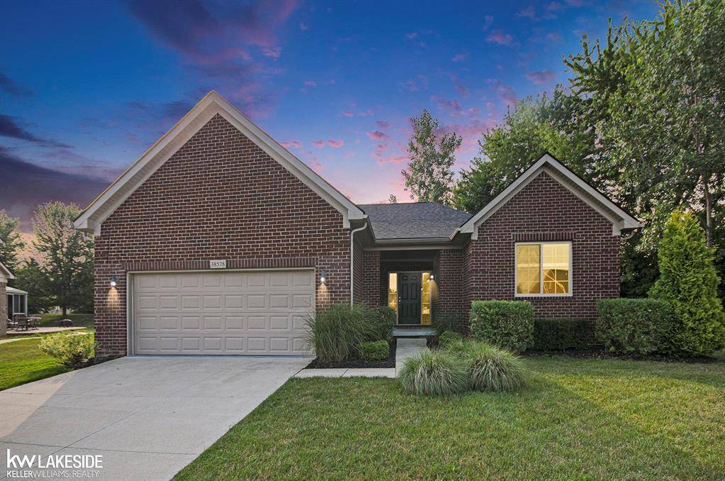 Clinton Twp, MI 48036,38578 Blueberry Court