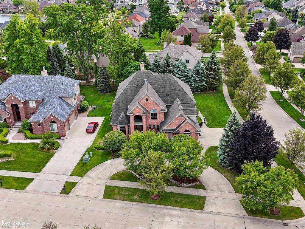 Shelby Twp, MI 48315,12954 Blue Lakes Circle