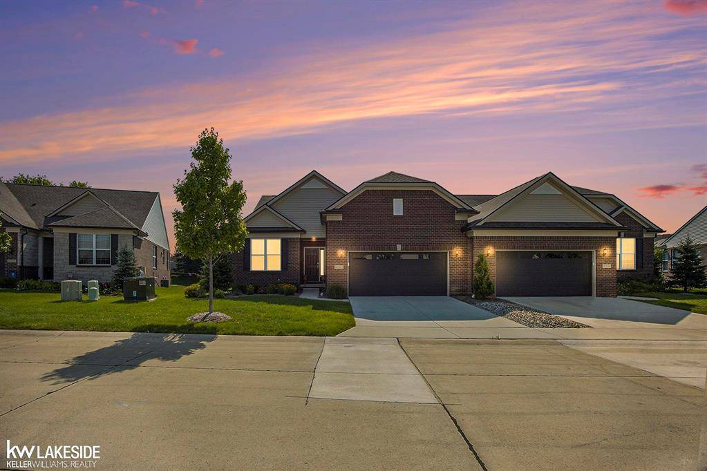Clinton Twp, MI 48036,40562 Orchid Trail