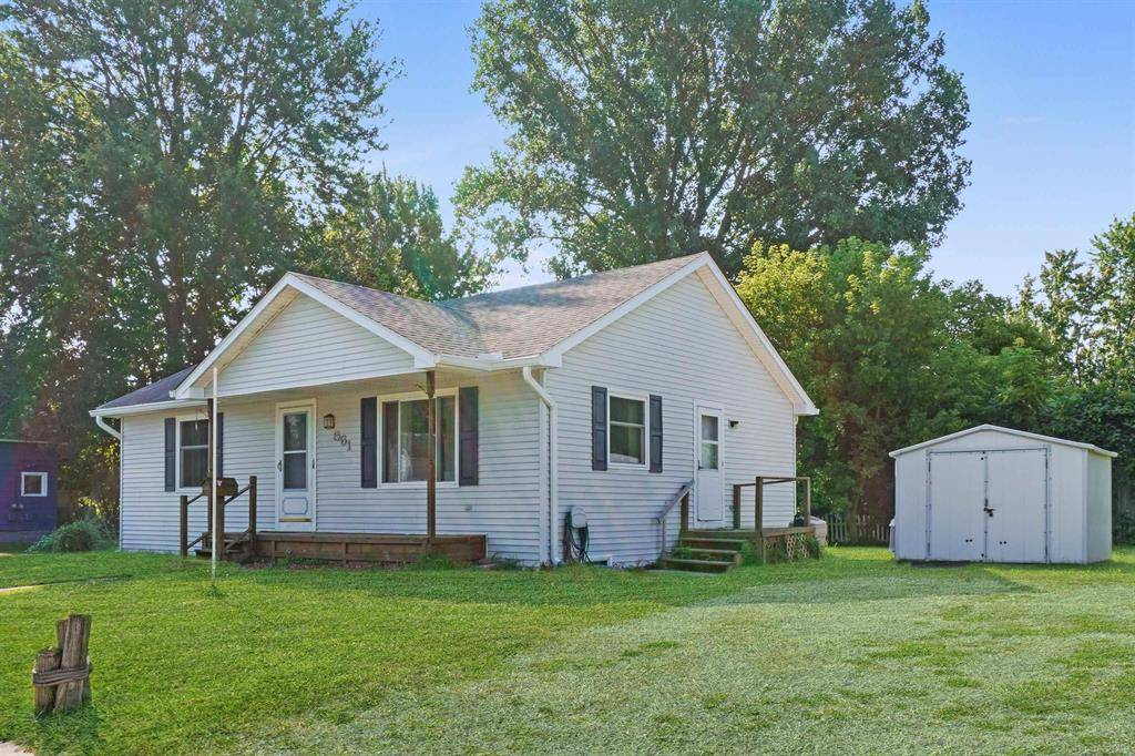 Marine City, MI 48039,561 Bruce Street